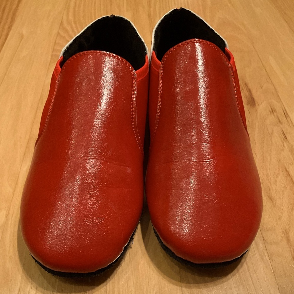 Red Jazz Shoes-Suede soles